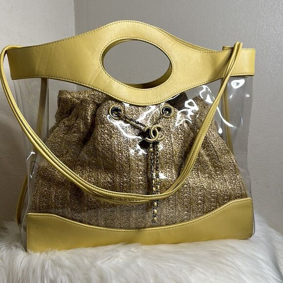 💯Authentic Chanel  PVC Yellow Leather Raffia Shopping Tote🍀 - Picture 4 of 17